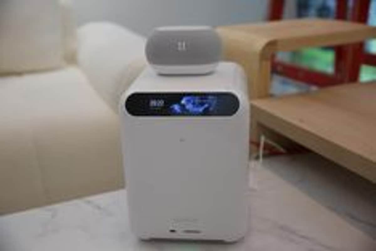 Ugreen Bets Its NAS Roots on Smart Home AI