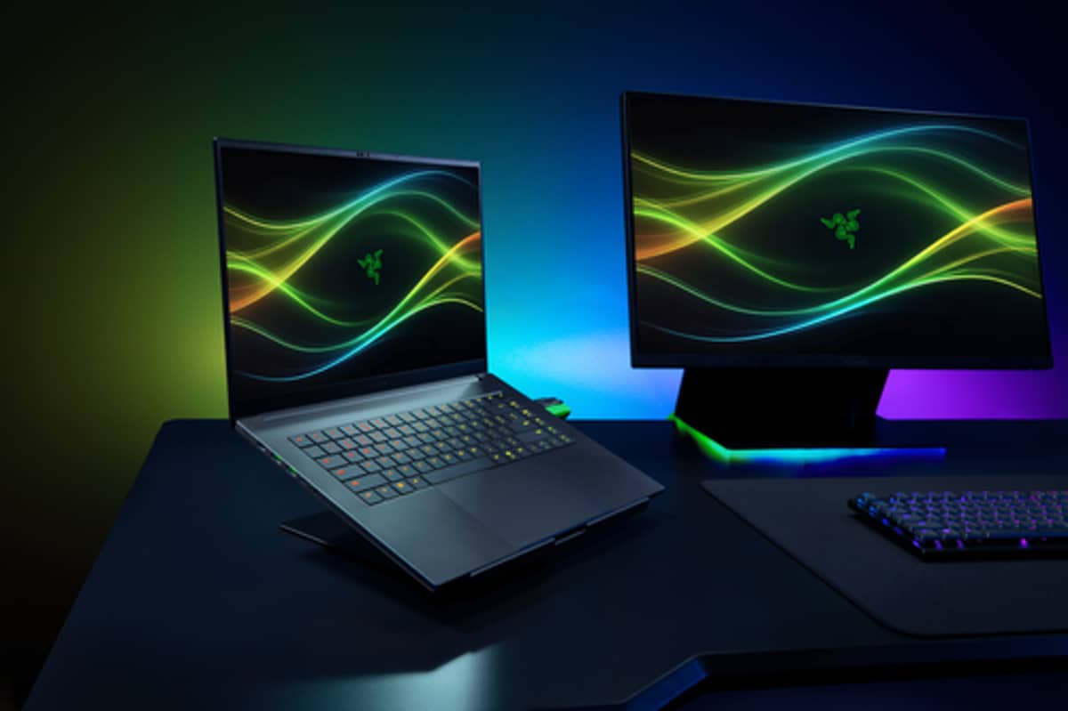 Razer Blade 16 Debuts Intel's Panther Lake in Gaming Push