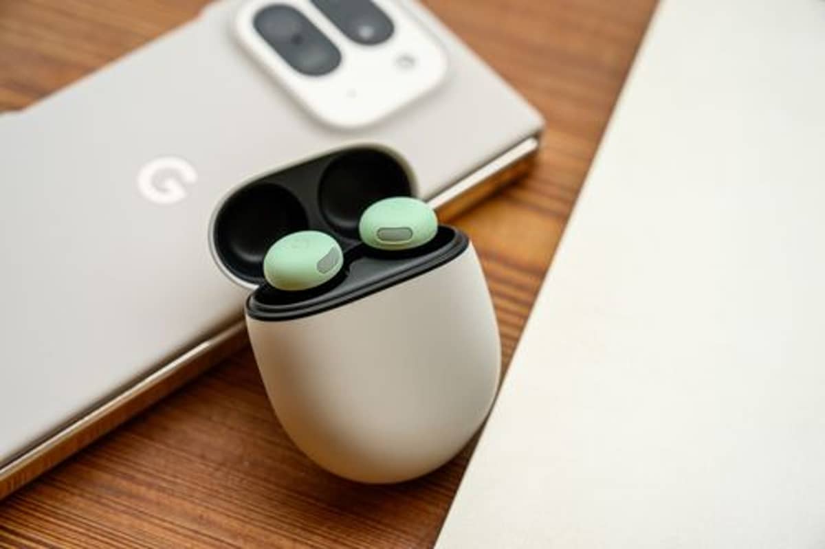 Google Pixel Buds Pro 2 Drop to Record Low $170 Price