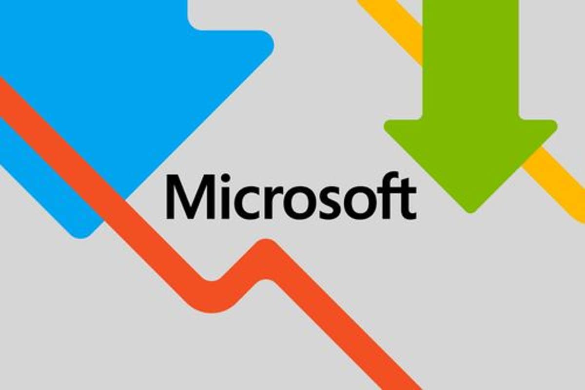 Microsoft's Executive Exodus Accelerates Amid Stock Slide
