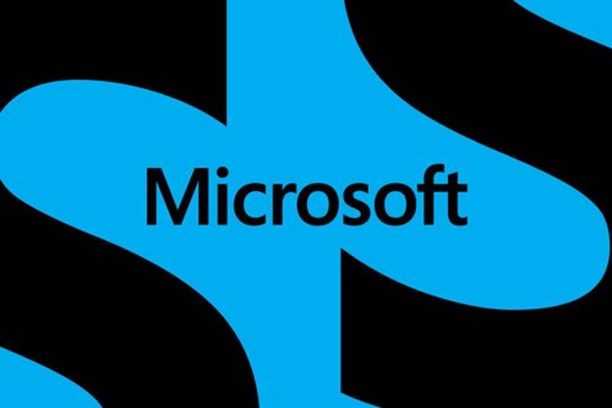 Microsoft Launches In-House MAI-Image-1 Generator, Hits Top 10