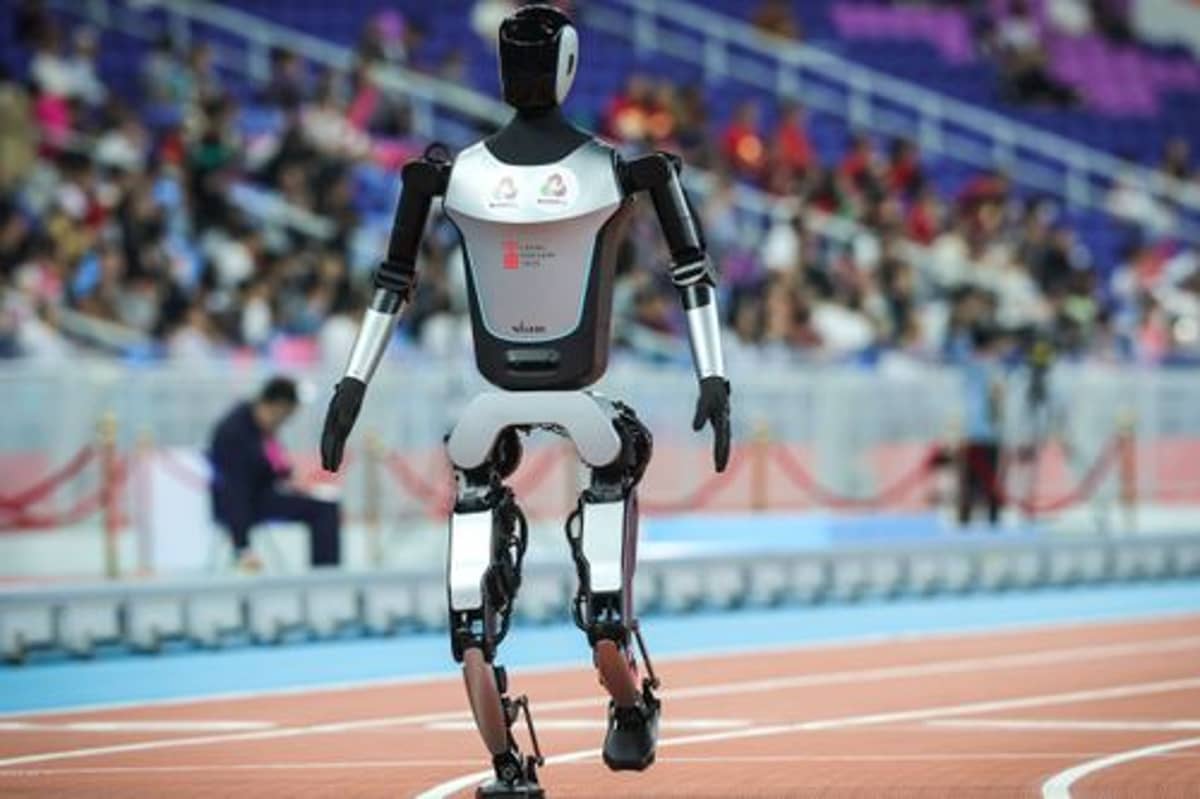 China warns of humanoid robot bubble amid investment frenzy