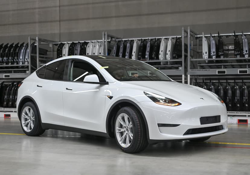 NHTSA Probes 1.2M Teslas Over Suspension Failures